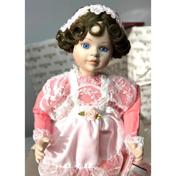 Ashton-Drake Galleries "Rose Marie" Porcelain Doll In Pink Dress & Lace Apron Wi - Picture 2 of 9